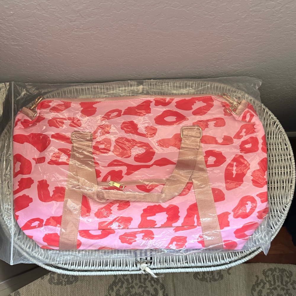 Pink Leopard Print Women's Duffle/ Weekend Bag